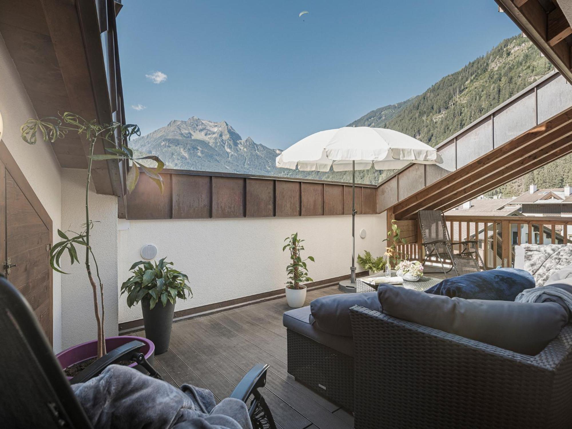 Apart Central - Premium Mountain&Garden Mayrhofen Rom bilde