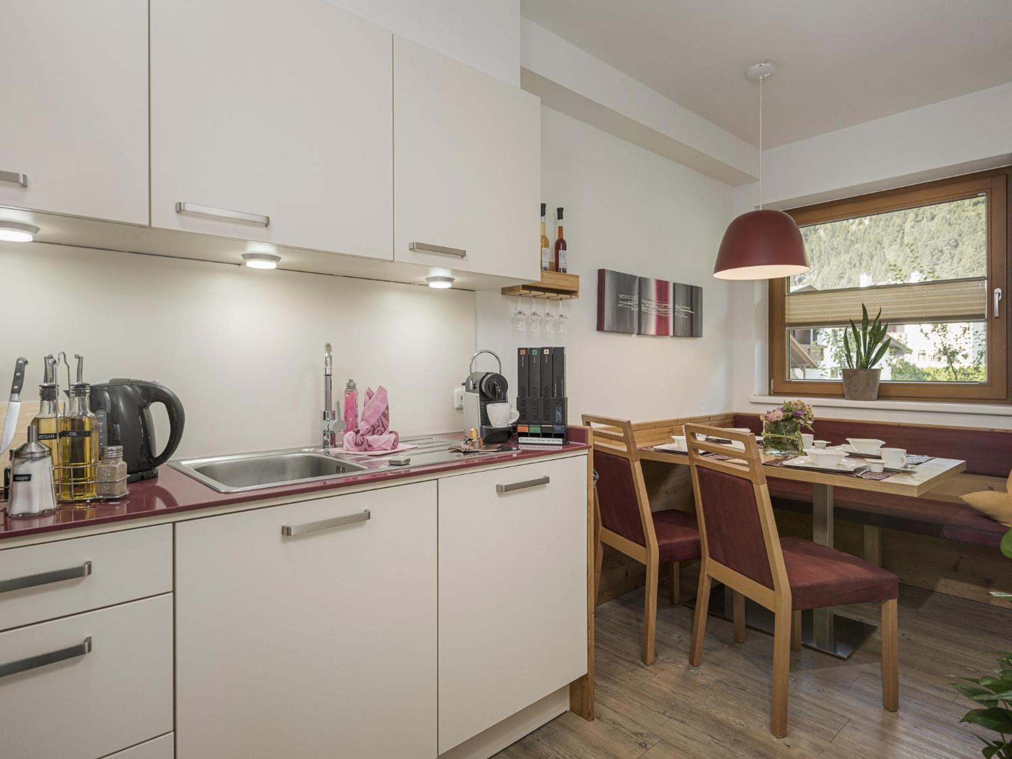 Apart Central - Premium Mountain&Garden Mayrhofen Rom bilde